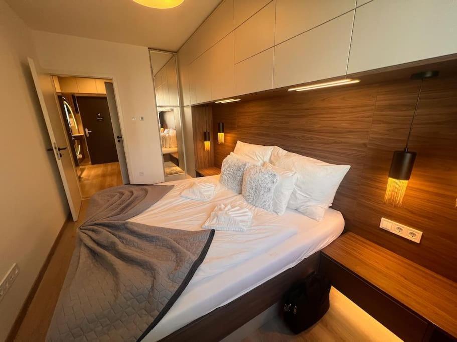 Karzo Property Lk 206 Будапеща Екстериор снимка