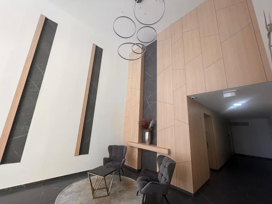 Karzo Property Lk 206 Будапеща Екстериор снимка
